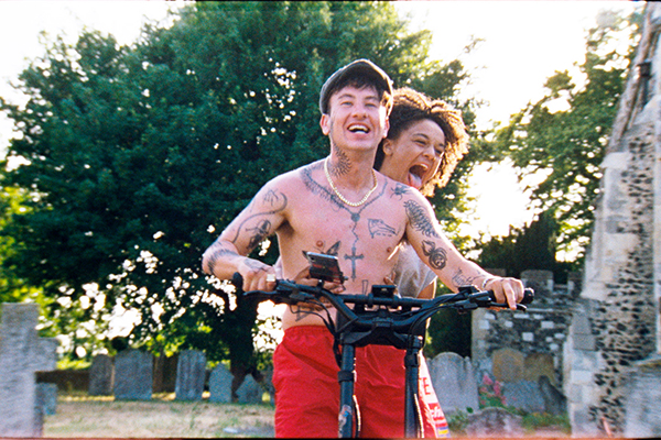 バード ここから羽ばたく
Bird