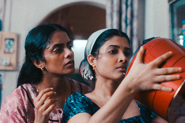 私たちが光と想うすべて
All We Imagine as Light